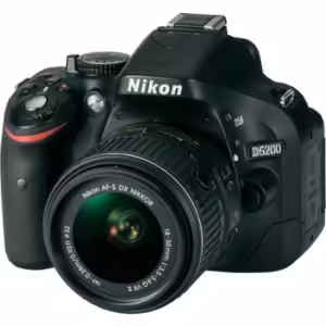 Nikon D5200 + 18-55 mm Kit Fotoğraf Makinesi